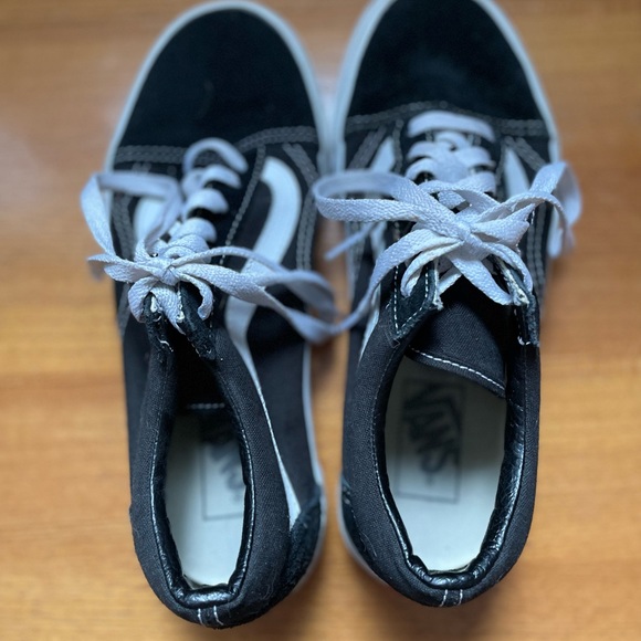 Black vans - Picture 7 of 8
